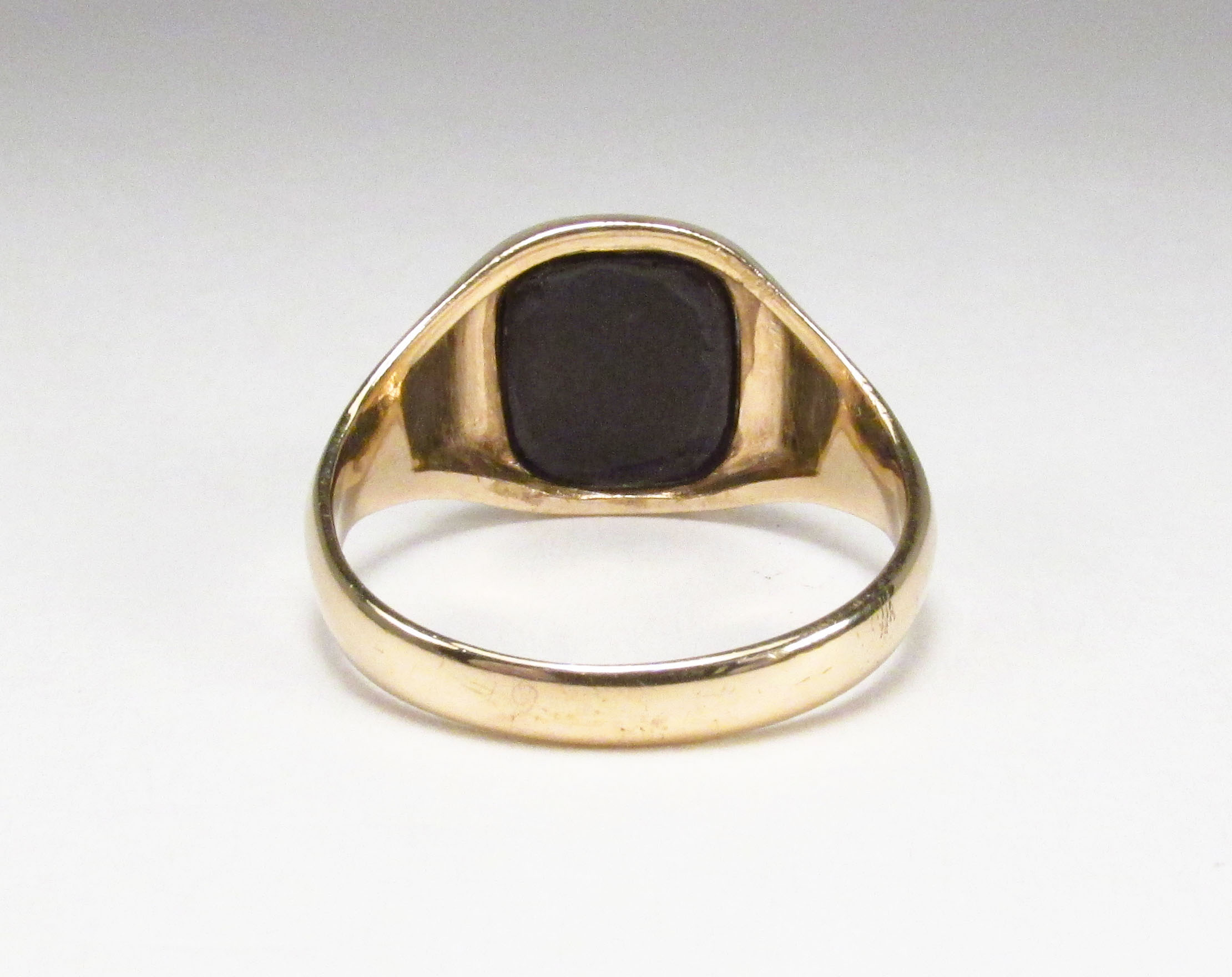 Vintage 1961 Fred Manshaw England 9K Gold Black Onyx Men's Signet Ring