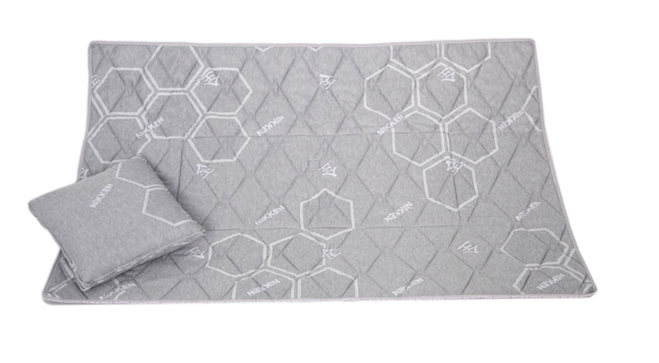 Enjoy this blanket on the go.  Circulation, Relax muscles and help your body find the ideal temp