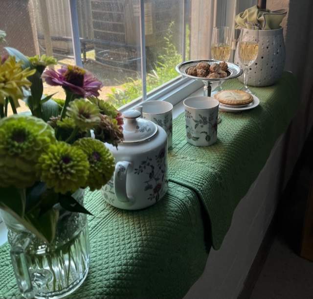 Windows - Afternoon Tea 