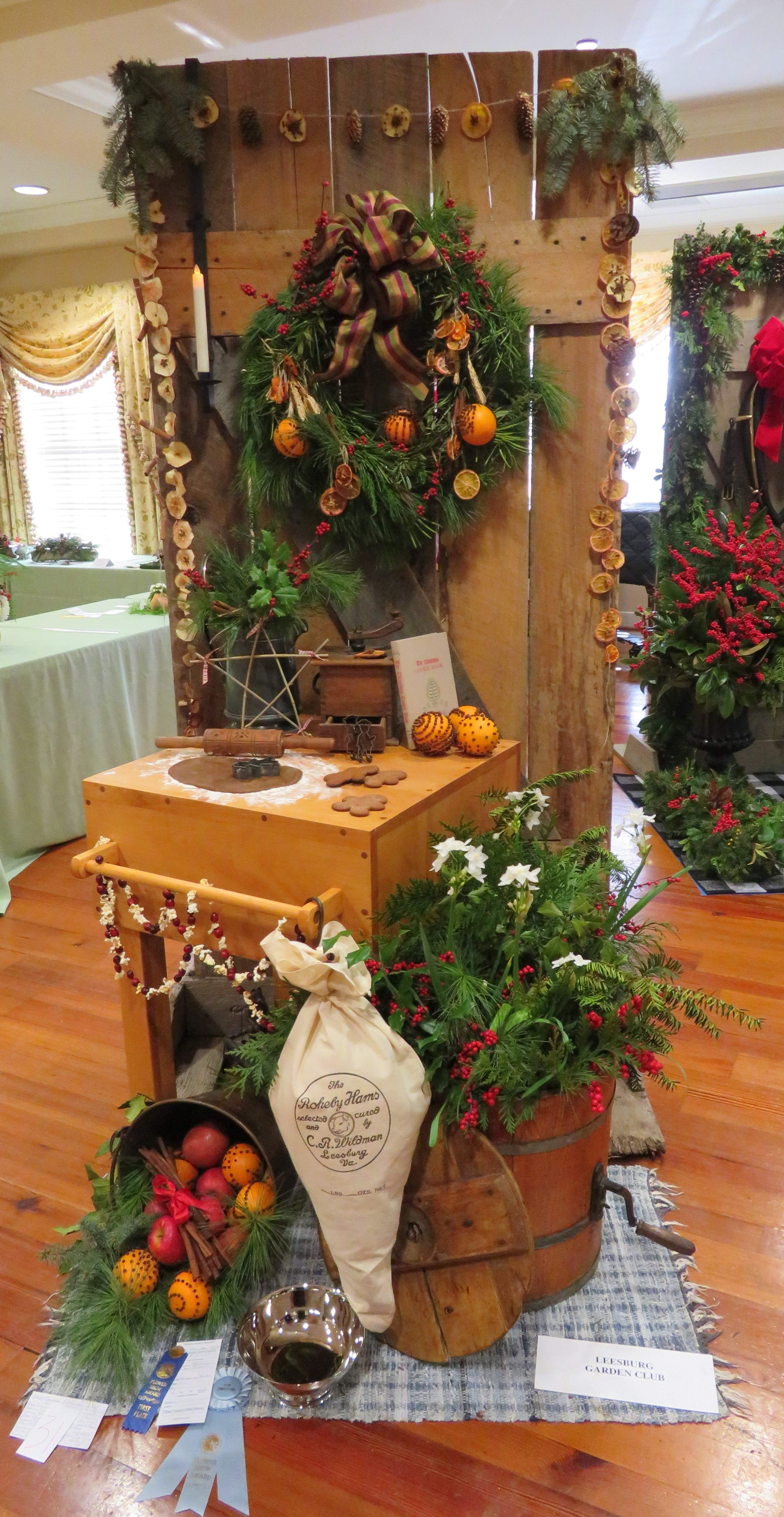 Christmas Around the World: The Middleburg Garden Club's Annual Flower Show  December 1-2, 2022